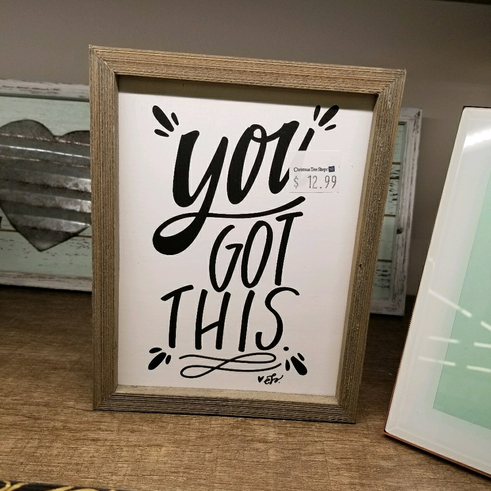 Meet your Posher, Dee